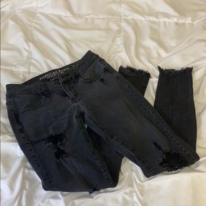 American eagle ripped jeans 🌟